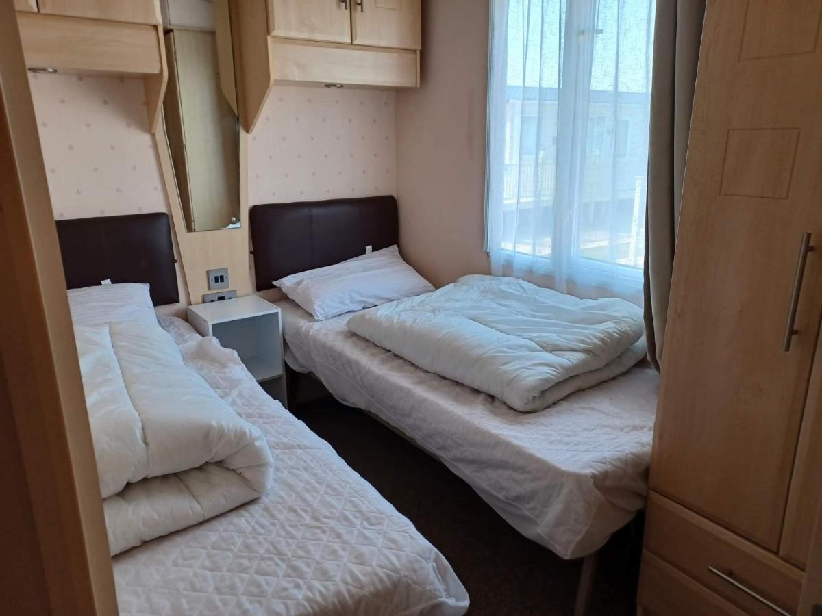 6 Berth Caravan Happy Days North Chapel St Leonards Skegness Esterno foto